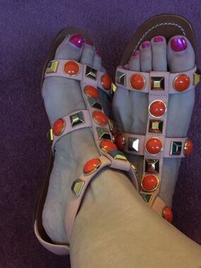 Tory Burch Apricot Studded Sandals, Size 7.5 + bonus belt